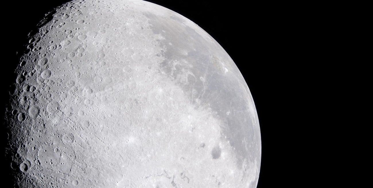 Muestras lunares revelan un dato inédito sobre la atmósfera de la Tierra primitiva