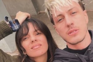 La actriz compartió imágenes del viaje que confirmó el romance.