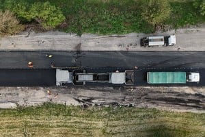 Los 3.200 metros intervenidos, entre la Autopista Rosario – Santa Fe y la intersección con la Ruta Provincial N° 10, concentran un tránsito con más del 70% de vehículos pesados