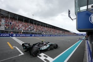 Con su Mercedes, Andrea Kimi Antonelli se quedó con el Gran Premio de Miami y lidera la F1: Reuters / Rebecca Blackwell.