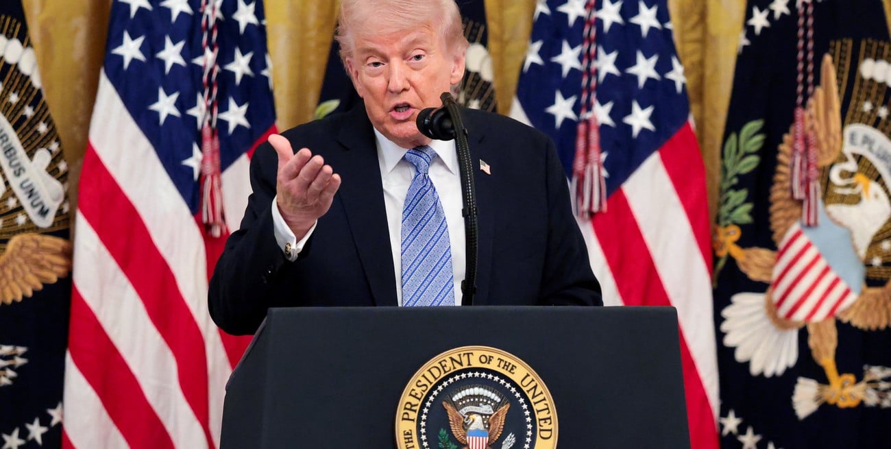 Trump amenaza con "borrar de la faz de la tierra" a Irán tras nuevas tensiones sobre Ormuz