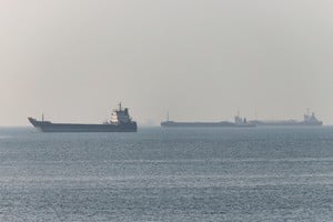 Emiratos informó que tres misiles de crucero procedentes de Irán fueron interceptados sobre sus aguas territoriales. Foto: Reuters