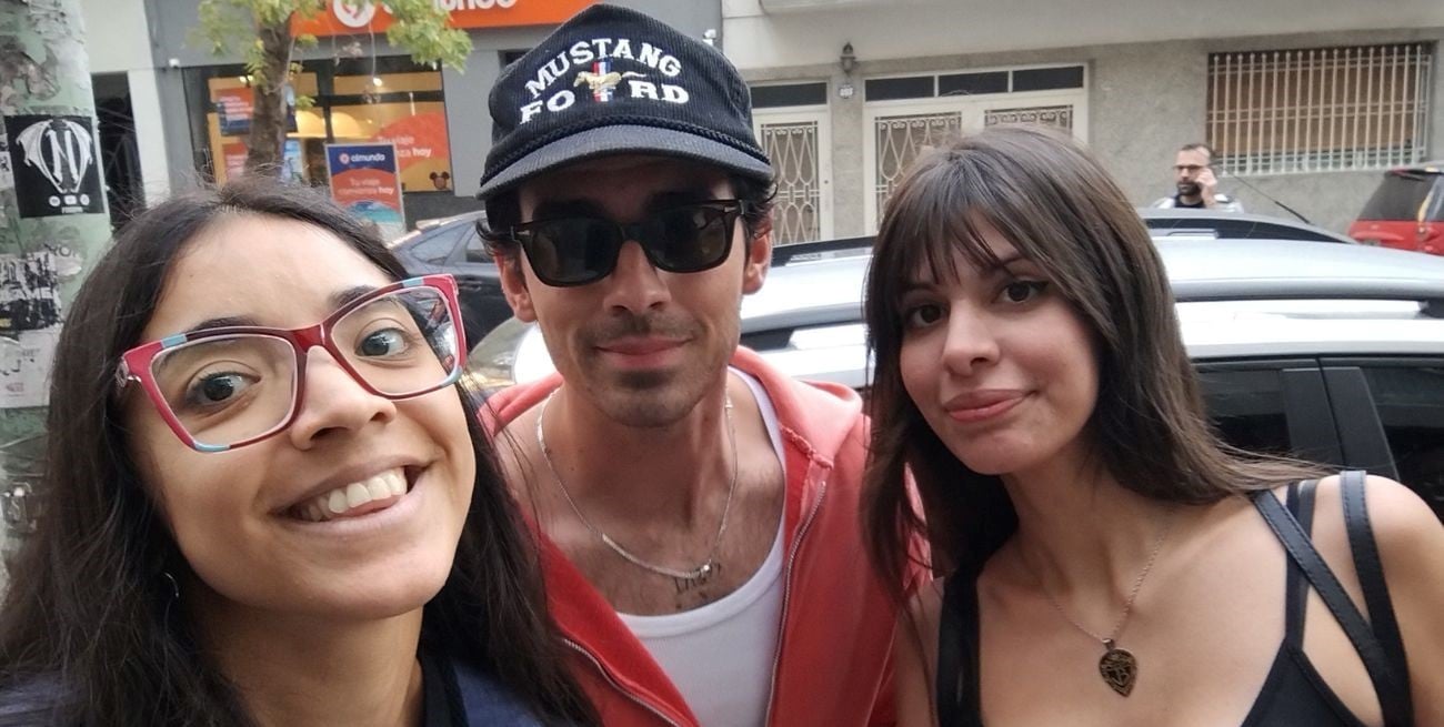 Joe Jonas sorprendió a sus fanáticos con un paseo por Palermo antes de sus shows en Argentina