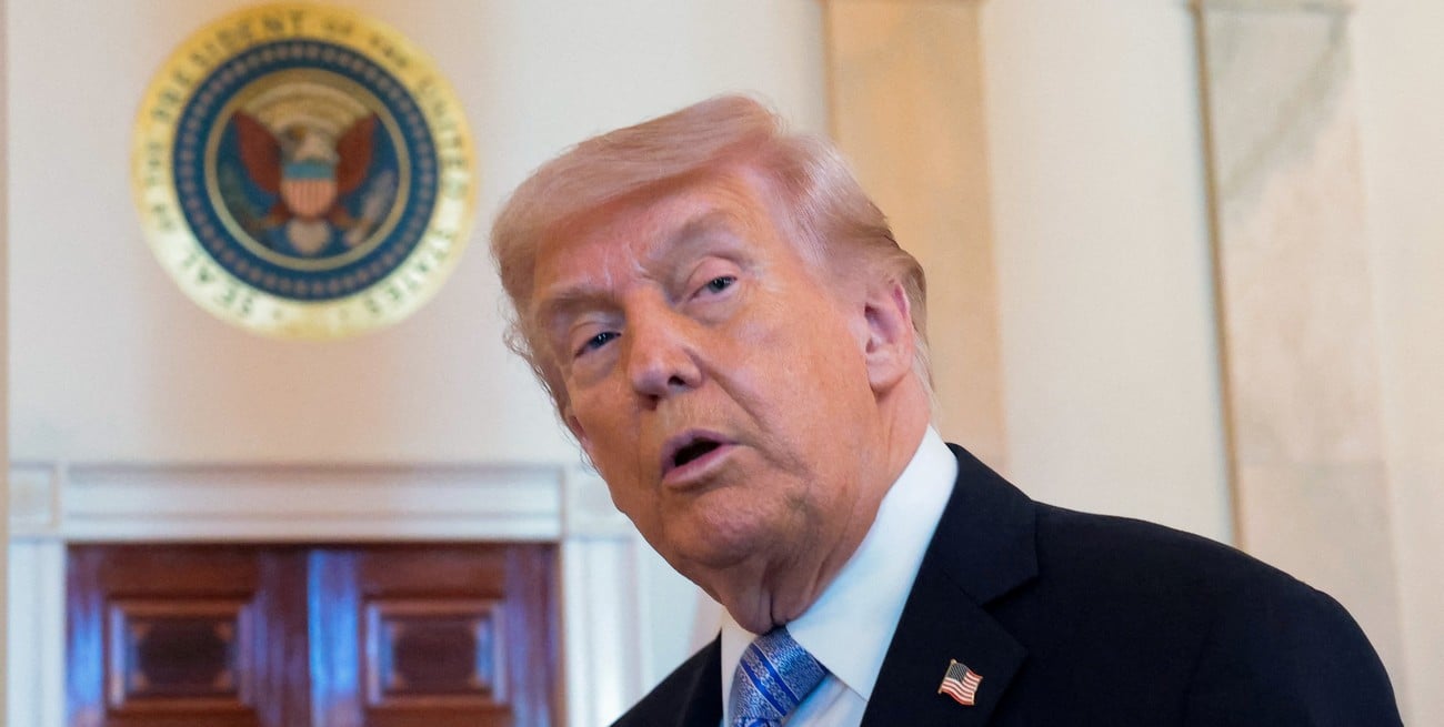 Trump intensificó sus críticas a León XIV antes de una reunión clave en el Vaticano
