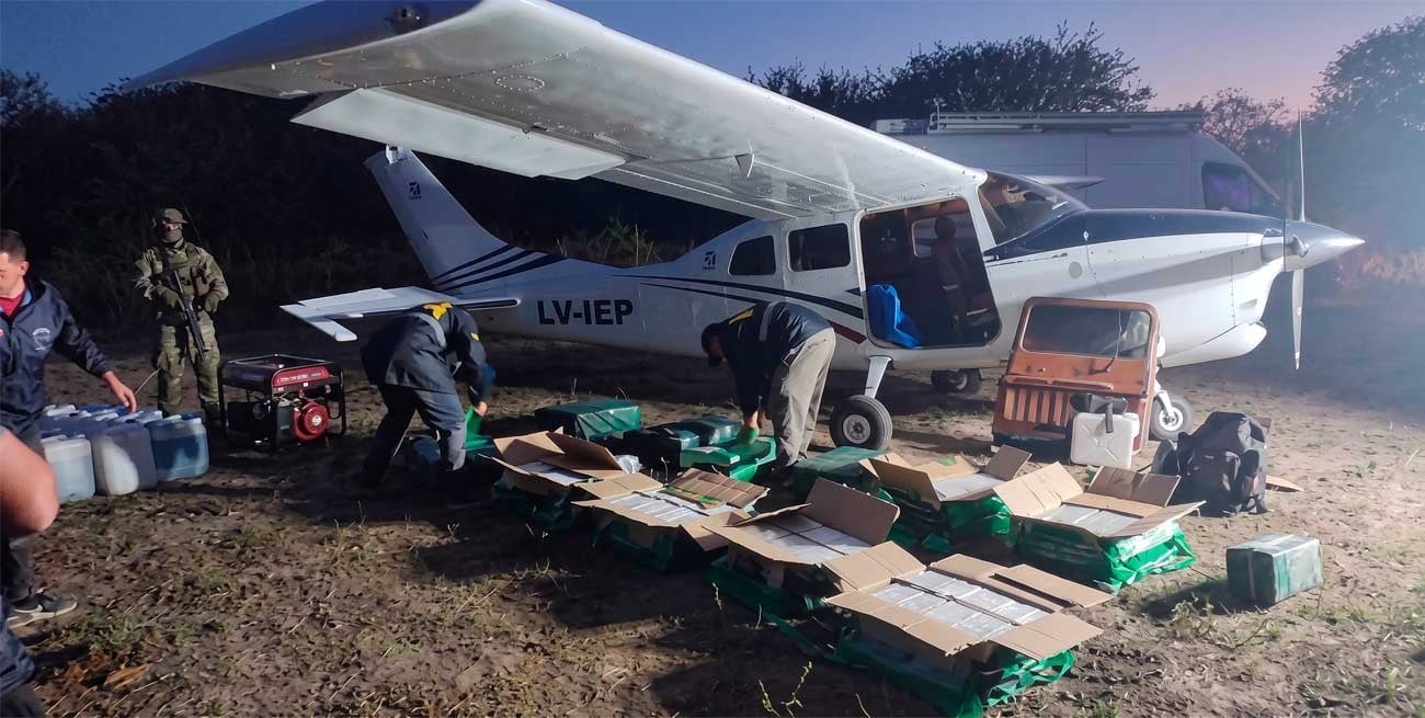 Interceptaron una avioneta con más de 400 kilos de cocaína en una pista clandestina en Vera