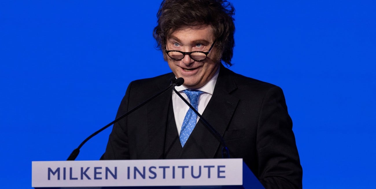 Milei defendió con fuerza a Adorni tras el pedido de Bullrich: “Ni en pedo se va”