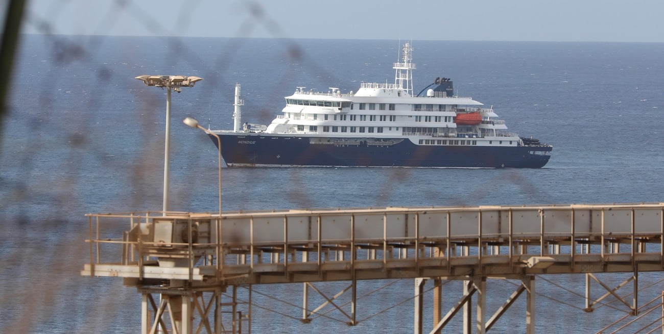 Hantavirus en alta mar: investigan a una pareja neerlandesa como posible origen del brote en el crucero