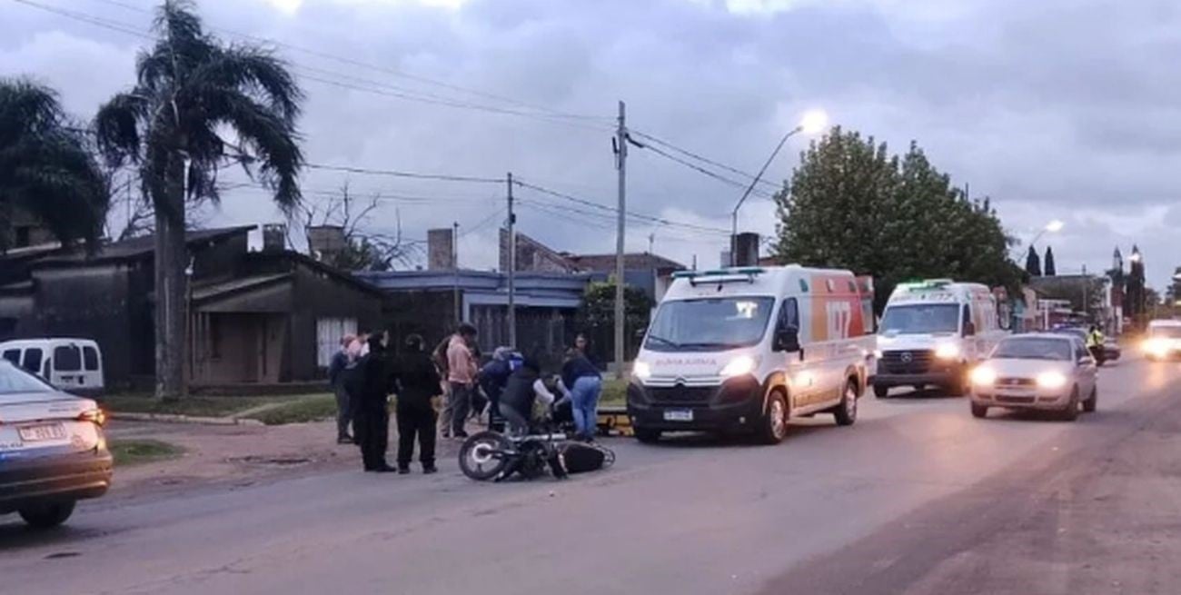 Dos heridos tras un choque de motos en Recreo Sur