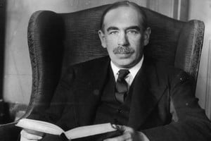 John Maynard Keynes. Economista multifacético, docente, editor y diplomático británico, considerado como uno de los protagonistas más influyentes del siglo XX. Sus ideas tuvieron una fuerte repercusión en las teorías y las políticas económicas.