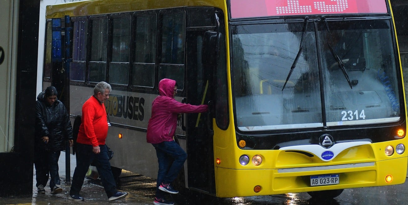 Poletti apuntó contra Nación por la situación de los colectivos en Santa Fe
