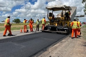 Uno de los puntos centrales será la construcción de una rotonda en el acceso sur a Gobernador Crespo, específicamente en la intersección entre la Ruta Provincial 39 y la Ruta Nacional 11.