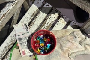 Algunos de los envoltorios de cocaína secuestrados en la vivienda. Foto: Gentileza