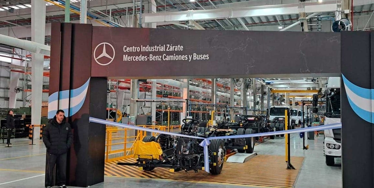 Mercedes-Benz Camiones y Buses  inauguró su nueva planta fabril en la Argentina
