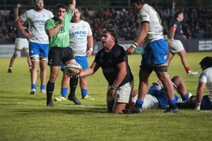 Avaca festeja su try. Capibaras está segundo en el Super Rugby Américas. Fernando Nicola