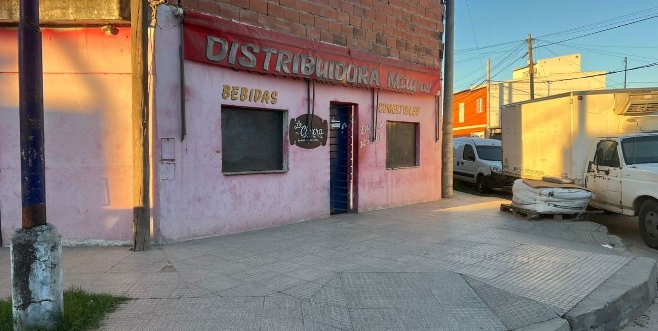 Violento robo a una distribuidora:  disparos, un comerciante herido y un menor detenido en Santa Fe