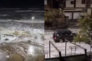 Violento temporal golpeó la costa bonaerense con ráfagas de hasta 95 km/h.