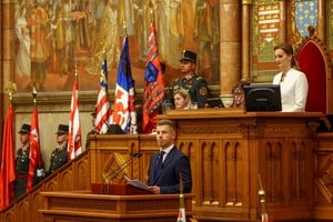 Péter Magyar juró como primer ministro. Credito: REUTERS/Bernadett Szabo