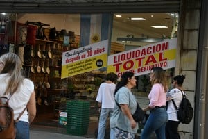 Los retrocesos se localizaron principalmente en Bazar y decoración (-12,3%), Perfumería (-7,2%) y Ferretería, materiales eléctricos y para la construcción (-4,2%). Foto: Manuel Fabatía