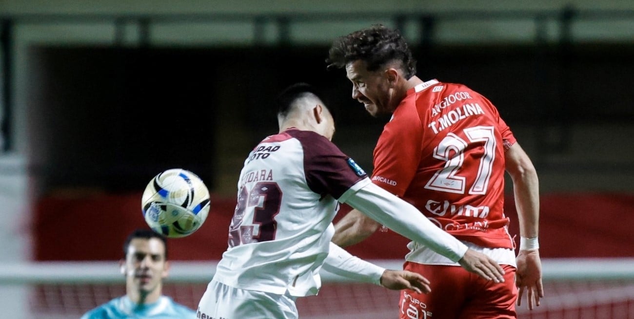 Argentinos venció a Lanús y avanzó a cuartos de final
