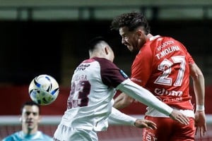 Argentinos venció a Lanús y avanzó a cuartos de final