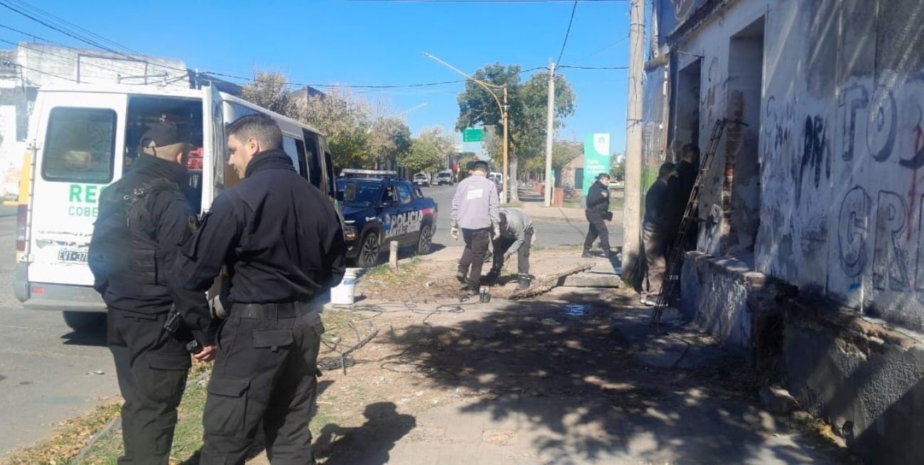 Santa Fe: nueva intrusión e incendio en el inmueble que funcionaba como "kiosco de drogas"
