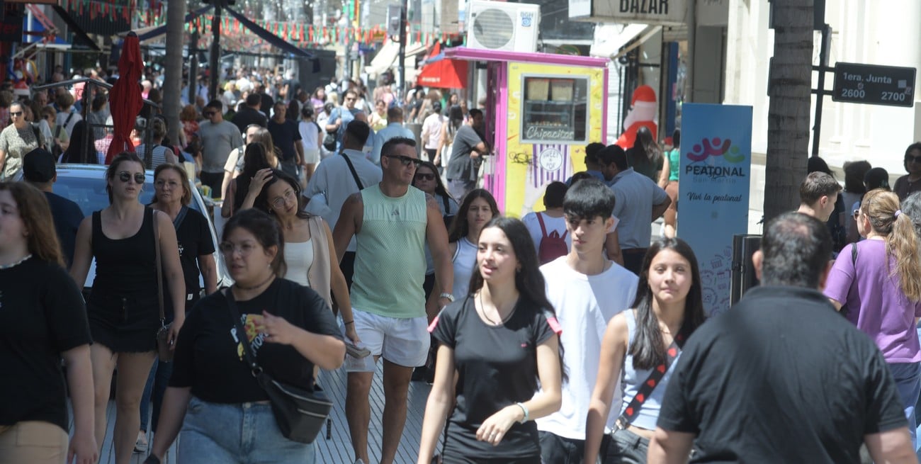 Los bajos salarios y la falta de trabajo lideran la lista de preocupaciones de los argentinos