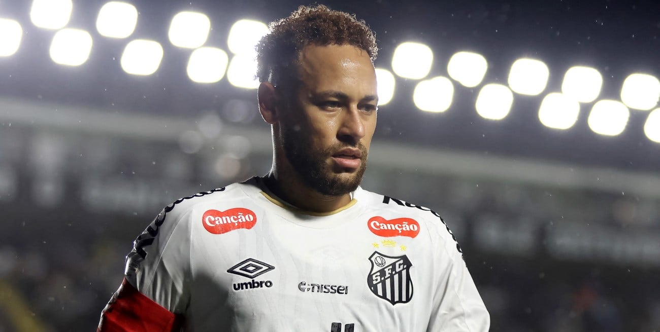 Neymar entró en la prelista del Mundial y divide opiniones en Brasil