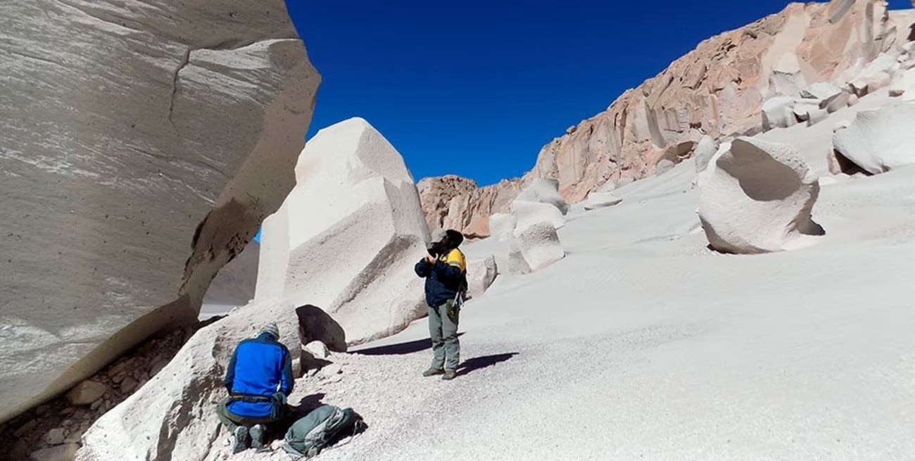 Registran actividad geotérmica en un volcán que se consideraba extinto en La Rioja