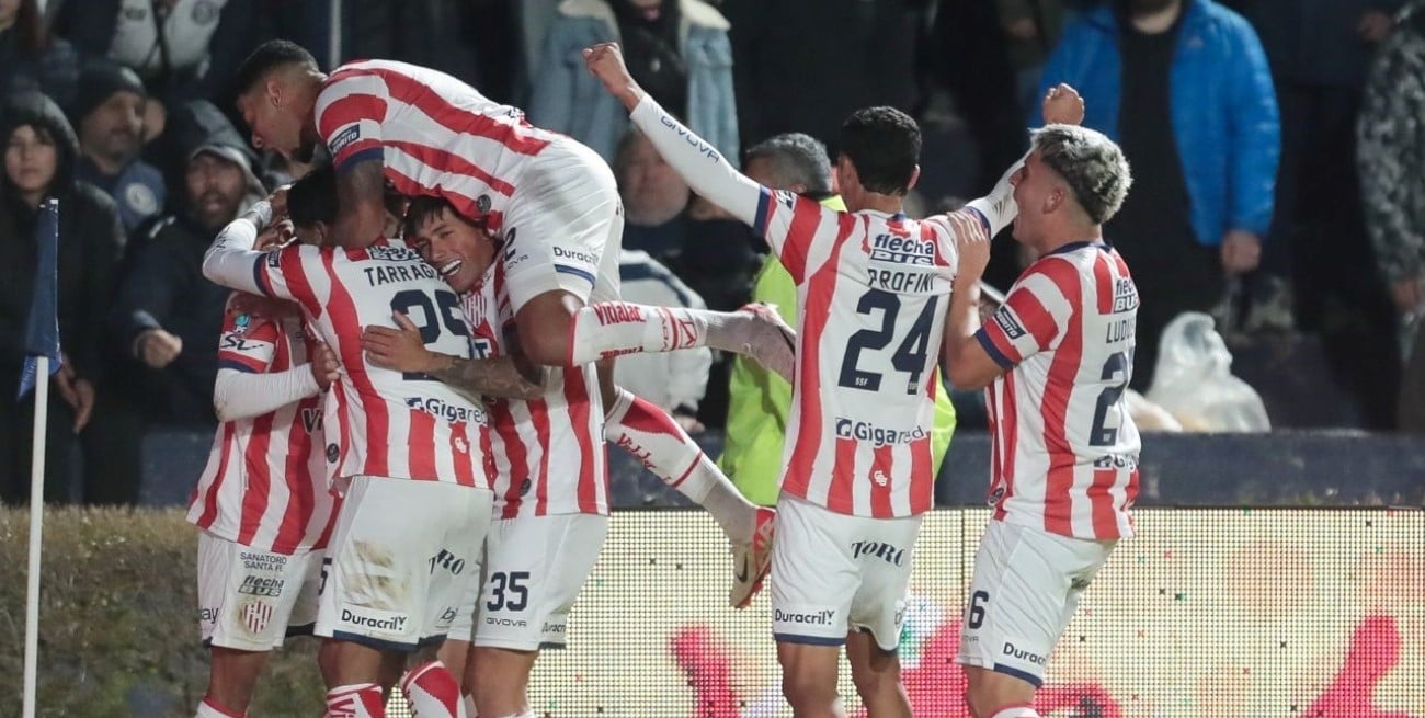 Unión jugó su mejor partido ante el peor rival y en el mejor momento