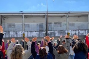 La propuesta municipal ya alcanzó a 43 escuelas públicas y privadas de Rosario durante 2025.