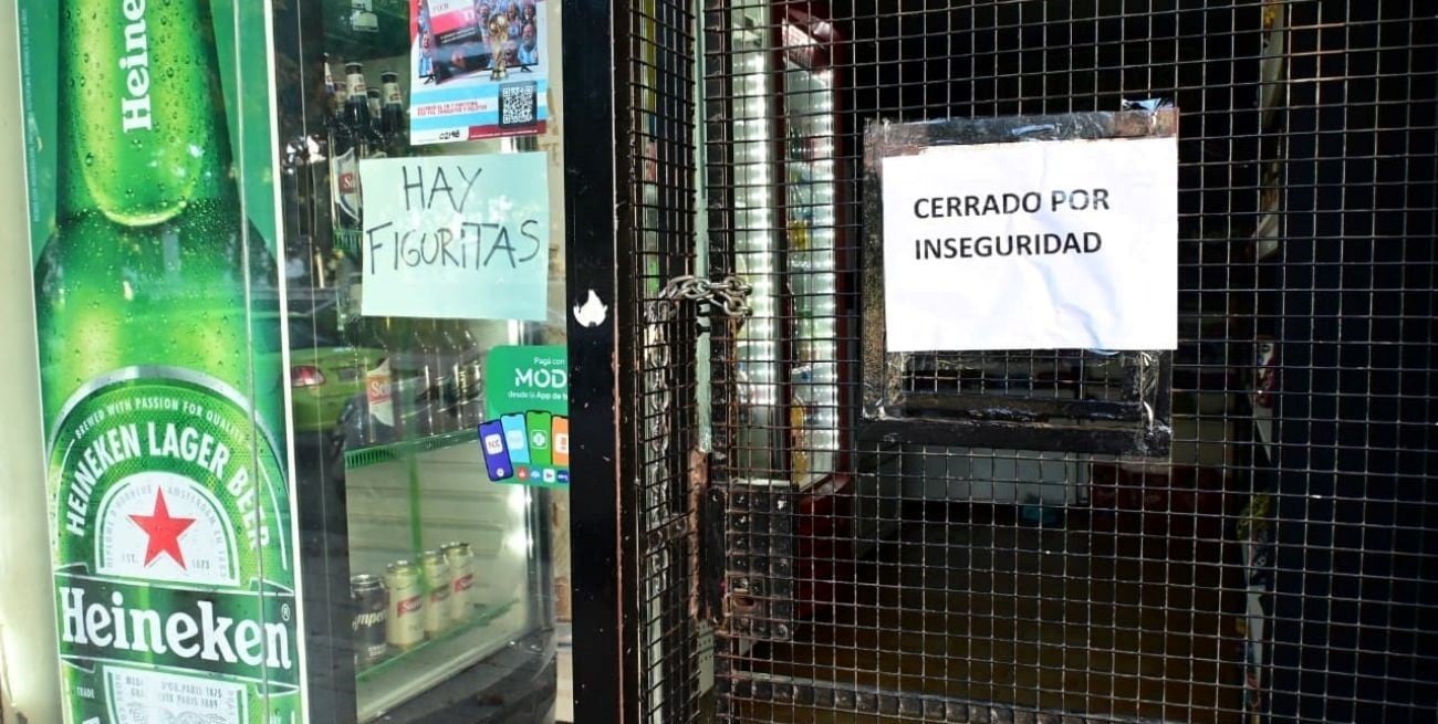 Violento asalto en un comercio de Santa Fe: golpeó a una joven y terminó detenido