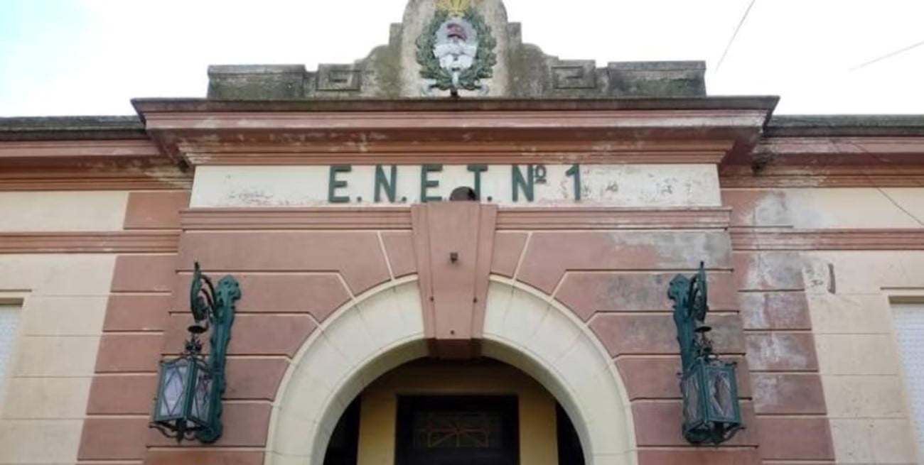 Bragado: una preceptora confesó haber gastado 50 mil dólares de un viaje estudiantil