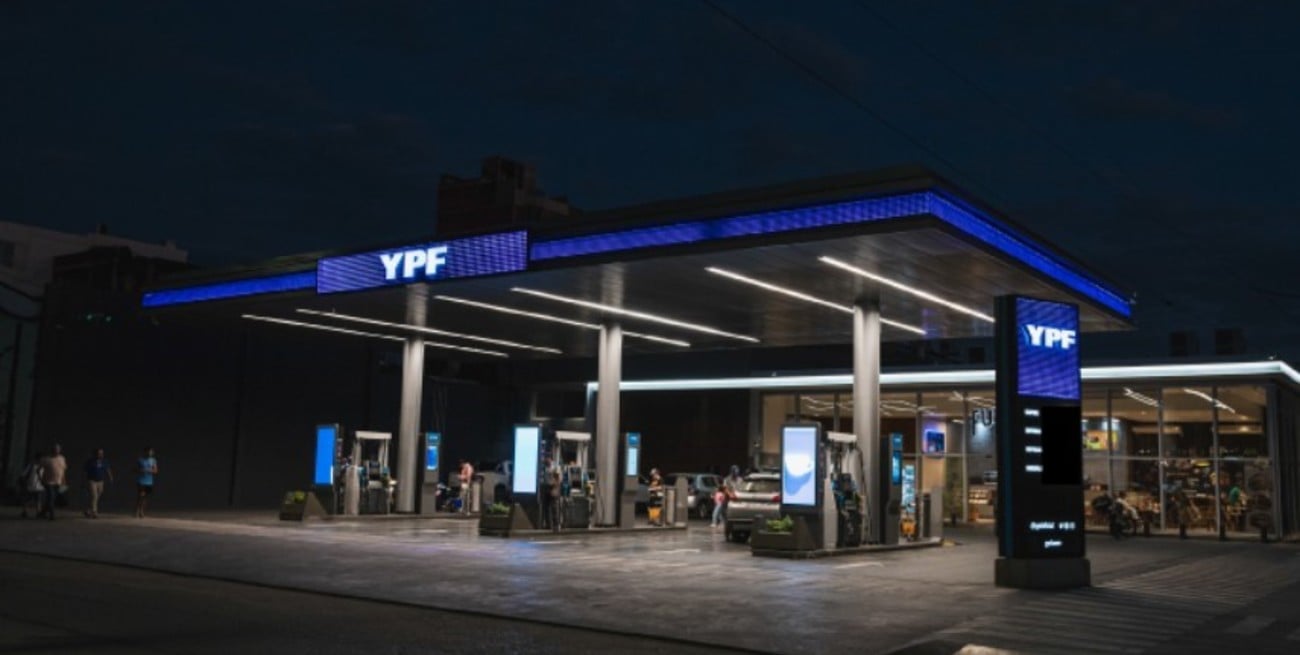YPF confirmó un aumento del 1% en los combustibles y alargó el congelamiento por 45 días más