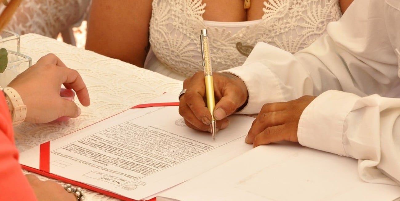 ¿Fin del mandato nupcial? Qué pasa en Santa Fe con los matrimonios, uniones convivenciales y divorcios