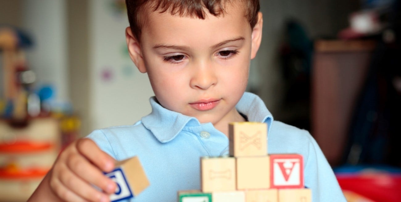 Un estudio relaciona ciertas profesiones de las madres con un mayor riesgo de autismo en hijos
