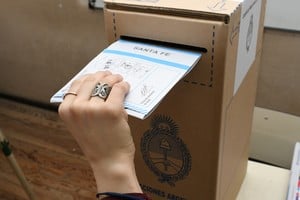 ¿Cómo motivar a jóvenes a concurrir a las urnas e involucrarlos en el debate político? Foto: Flavio Raina