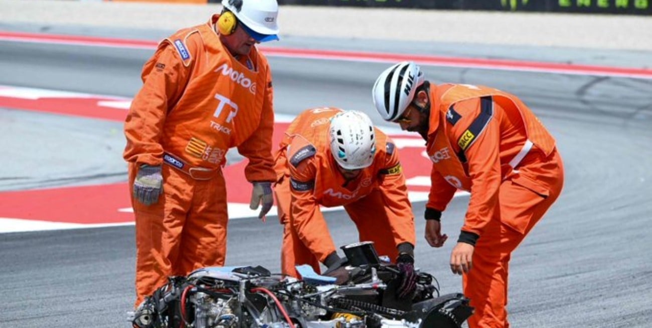 Susto en MotoGP: fuerte accidente de Álex Márquez obligó a detener el GP de Catalunya