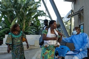 Operativo sanitario en Congo, 18 de mayo de 2026. Reuters
