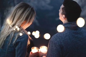 "La relación íntima y profunda con la capacidad de amar depende de una necesidad, de una que nace de cierta insatisfacción. (...) En cierta medida para amar es preciso sentir que a uno le falta algo".