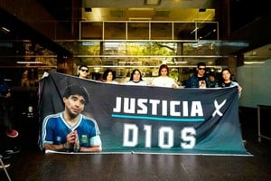 Mucha gente realmente quiere que se haga justicia con los responsables del lamentable estado de salud que llevó a Diego Maradona a su muerte.