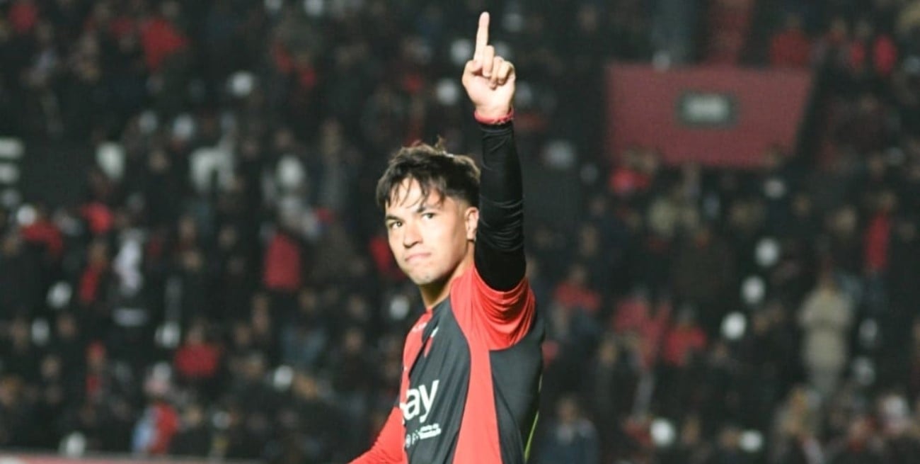 "Nacho Lago firma hoy el contrato porque nunca buscó irse libre de Colón..."