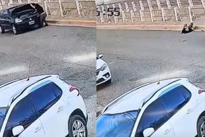 La mujer fue asistida tras el accidente y permanece fuera de peligro, sin lesiones de gravedad.