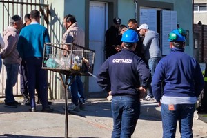 La víctima de 32 años fue encontrada sin vida dentro de un departamento de alquiler temporario.