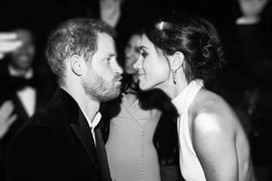 Las divertidas fotos que compartió Meghan de su boda con Harry.