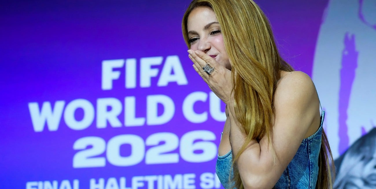 Shakira eligió a niños de Uganda para bailar en su show en la final de la Copa del Mundo