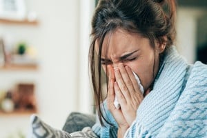 Fuerte aumento de casos de influenza A(H3N2) en las primeras semanas de 2026.