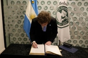 También se reducirán impuestos para las industrias automotriz, petroquímica y de maquinaria.