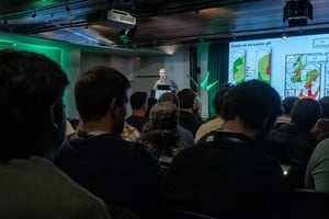 El especialista planteó que gran parte de las brechas de rendimiento actuales no se explican sólo por falta de lluvias, sino también por deficiencias nutricionales y degradación de suelos.