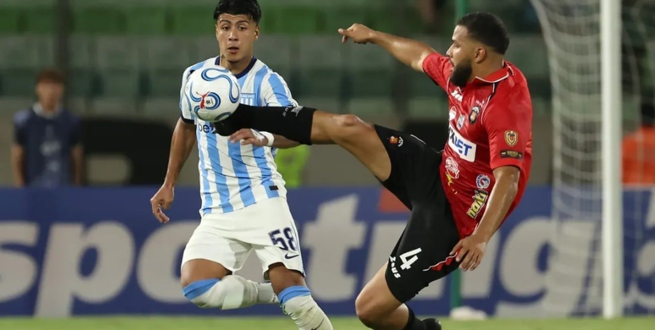 Racing empató 2-2 con Caracas y quedó eliminado