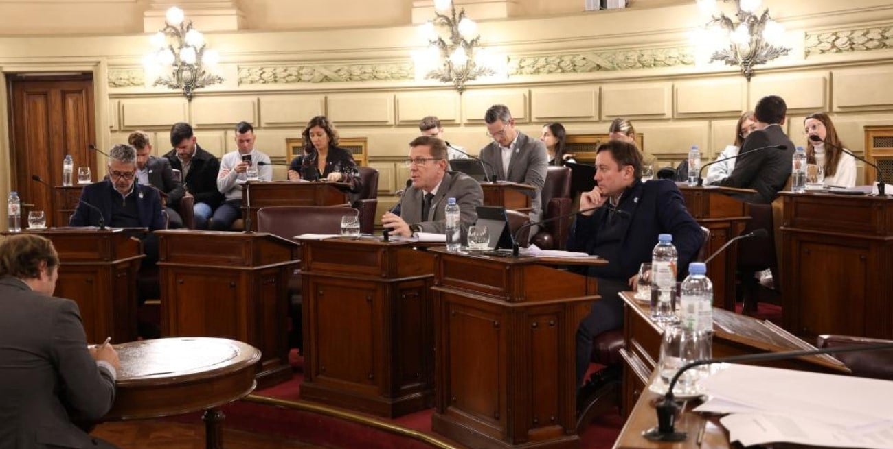 El Senado de Santa Fe modificó la ley de recurso administrativo, que vuelve a Diputados